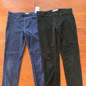 Levis Jeggings Corduroy Stretchable Slim Fit Set of 2 Black and Navy EUC Size 16